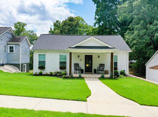 38 Skyland Dr, Greenville, SC 29607