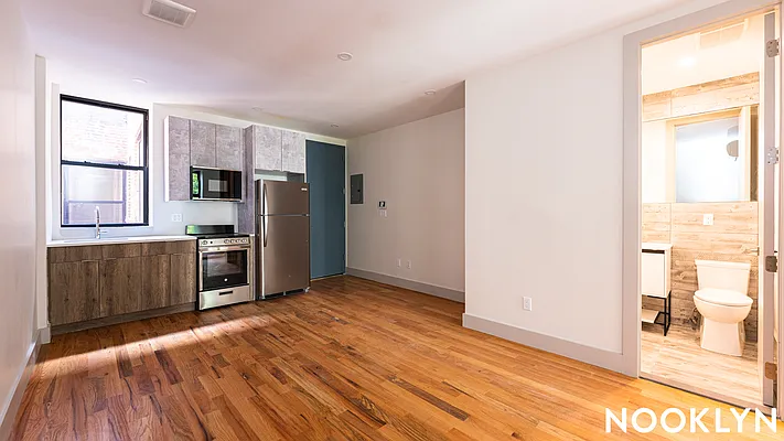 Rented by Nooklyn NYC LLC | media 12