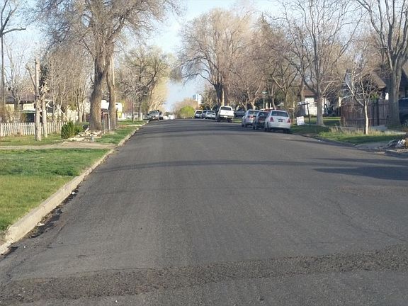 4th image of 524 8th Ave N