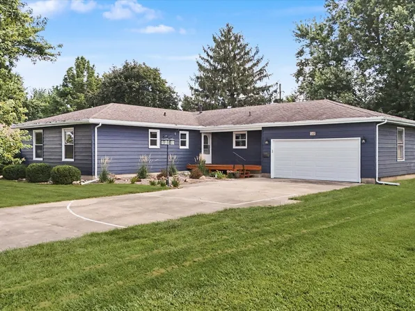 235 W 19th St, Gibson City, IL 60936