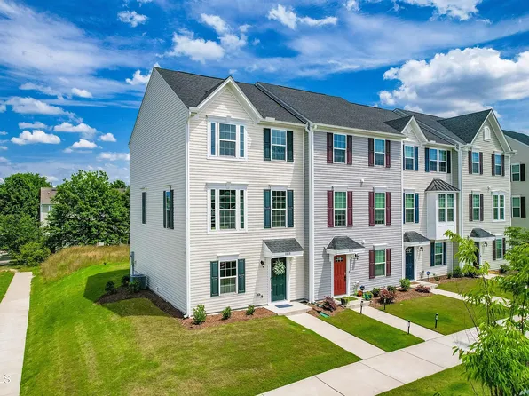 8618 Red Canyon Way, Raleigh, NC 27616