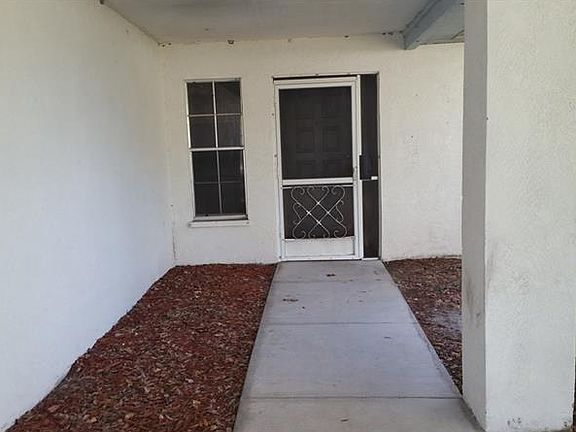 2nd image of 4721 S Dawnmeadow Ct