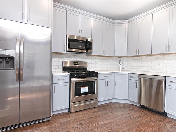 5th image of 309 S Orange Ave #1