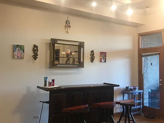 3rd image of 1323 N Milwaukee Ave #2