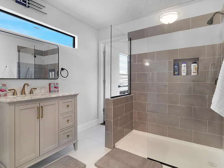 110 Lakeview Shores Dr — Photo 12