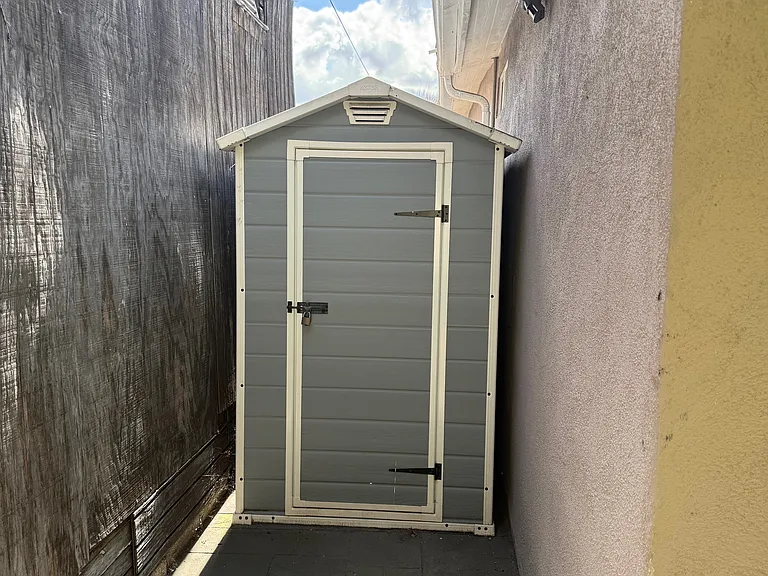 Outside storage for bikes, surf boards, luggage etc