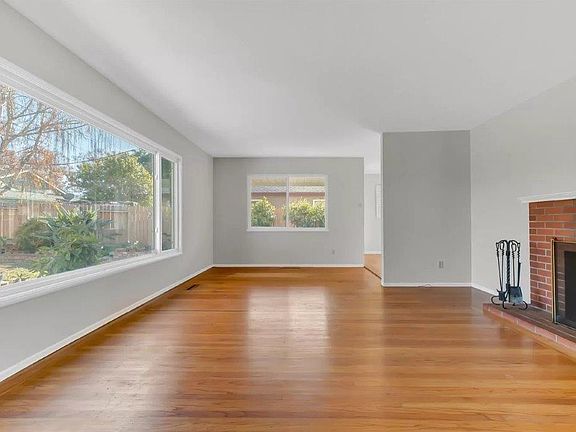 2nd image of 180 Bret Harte Way