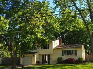 8 Chapman Ter, Middletown, NJ 07748