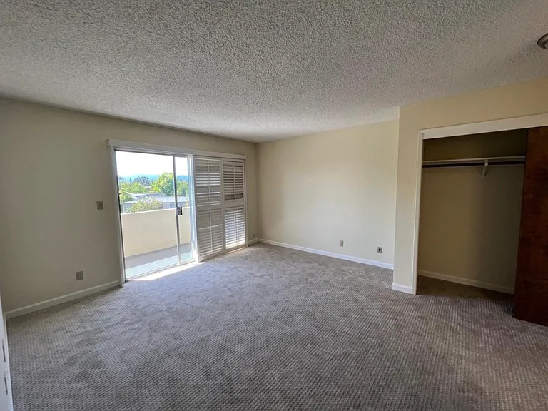 1400 Hopkins Ave #301 — Photo 18