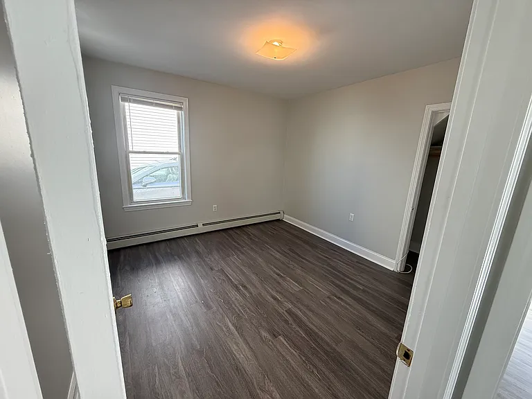 3-16 Middle St #3 — Photo 21