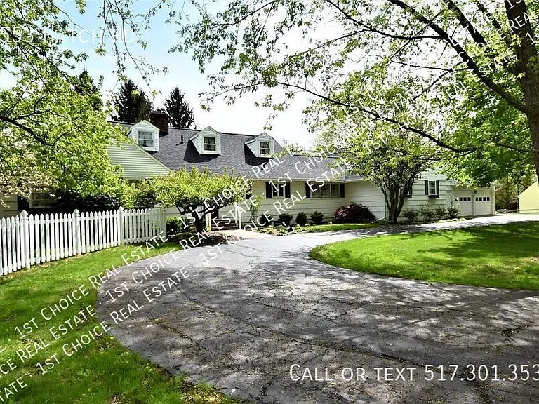 1553 Hatch Rd — Photo 1