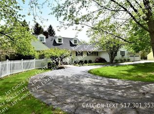 1553 Hatch Rd, Okemos, MI 48864