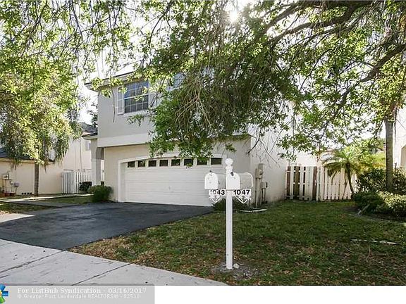 3rd image of 1043 NW 124th Ter