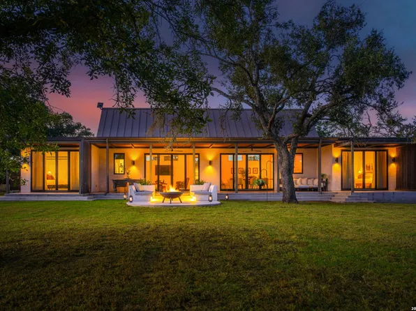 625 Triple Creek Rd, Fredericksburg, TX 78624
