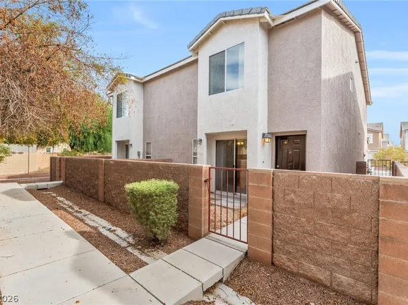 3686 Golden Sunset Ct, Las Vegas, NV 89115