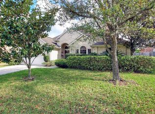 2422 Lakeside Dr, Seabrook, TX 77586