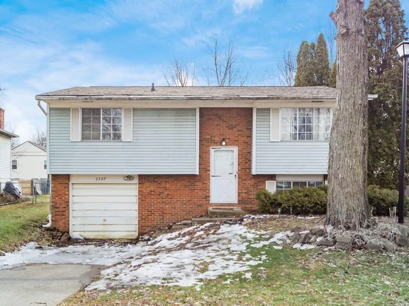 2597 Bretton Woods Dr, Columbus, OH 43231