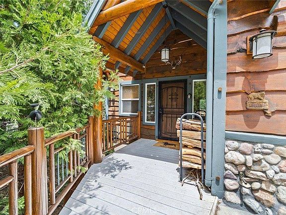 3rd image of 1466 Sequoia Dr