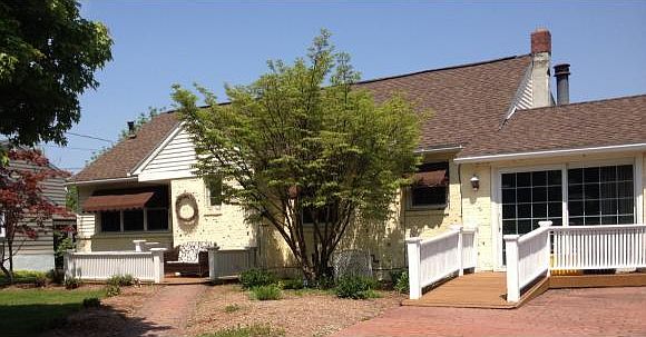 1st image of 70 Aldrich Ave