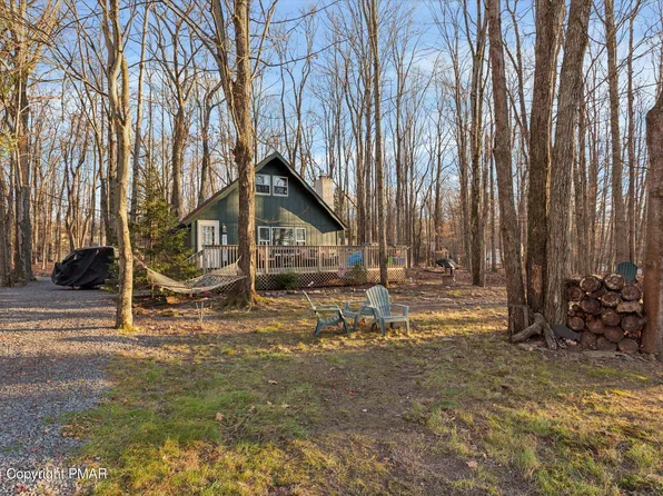 104 Ottawa Trl, Pocono Lake, PA 18347