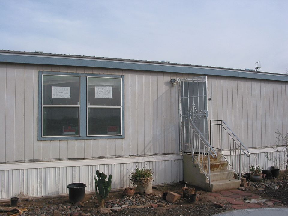 1st image of 5617 S 46th Ave