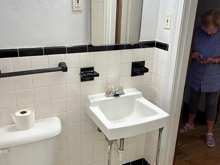 3510 Willis Ave #4 — Photo 10