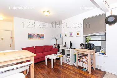 Rented by Chartwell Manhattan Realty