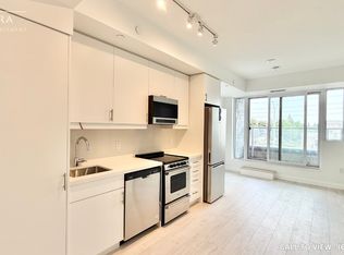 412 Silver Maple Rd #208, Oakville, ON L6H0S2