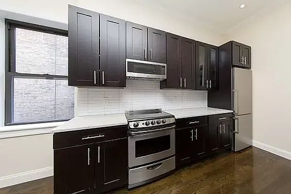 1st image of 1379 Lexington Ave APT 5B