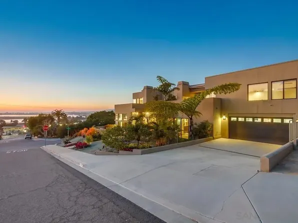 4506 Kane St, San Diego, CA 92110