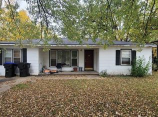 2208 SE Adams St, Topeka, KS 66605