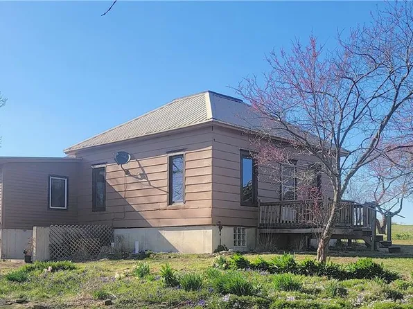 10791 SE Ohio Rd, Kincaid, KS 66039