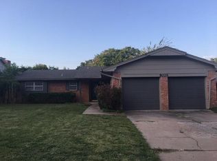 8028 NW 27th St, Bethany, OK 73008