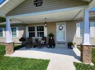 522 Hardscrapple Rd, Wellston, OH 45692