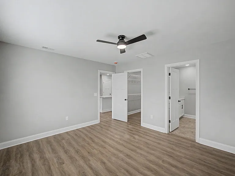 209 Harvest Park Dr — Photo 12