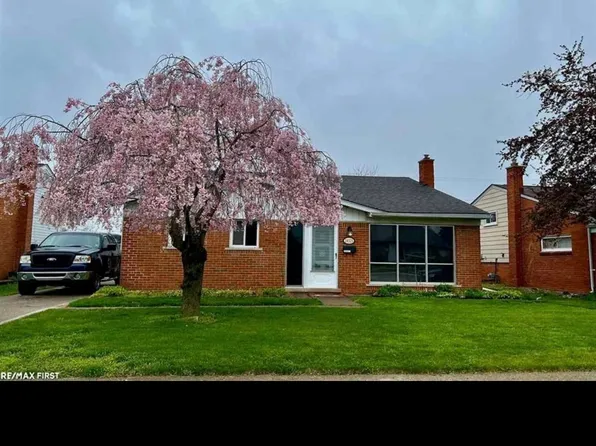 24525 Panama Ave, Warren, MI 48091