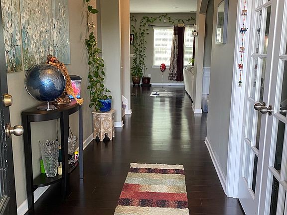 Entrance from Main door, Airy Foyer