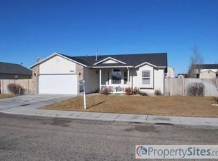 866 E Jackpot St, Kuna, ID 83634