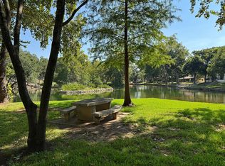 417 Lakeview Blvd, New Braunfels, TX 78130