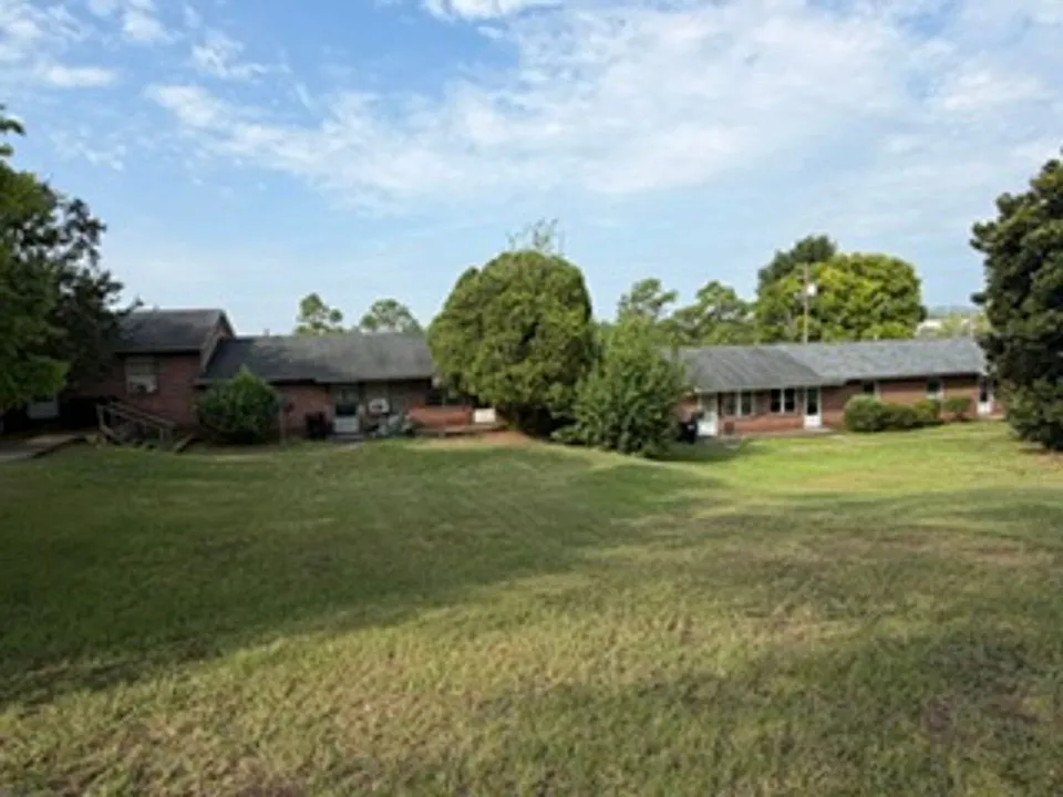 1400 Shepherd Dr #15-24