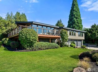 2404 64th Ave SE, Mercer Island, WA 98040