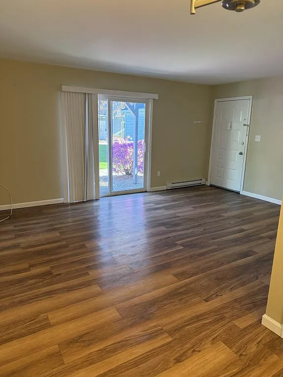 5061 South Catherine Street — Photo 3