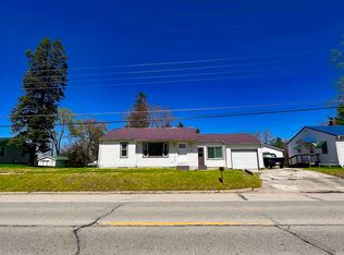405 E 13th St, Winamac, IN 46996