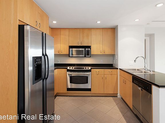 4th image of 1388 Gough St APT 706