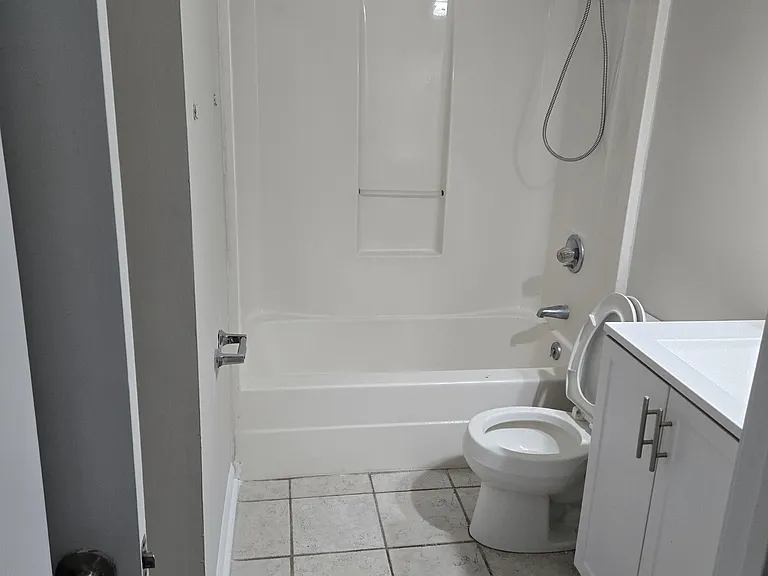 2950 Kane Ct #6 — Photo 6