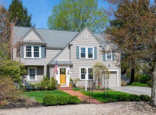 8 Rose Ave, Marblehead, MA 01945