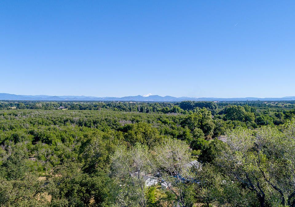 1st image of 21878 Tranquil Ln