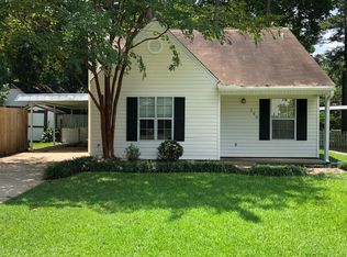 360 N Grove Cir, Brandon, MS 39047