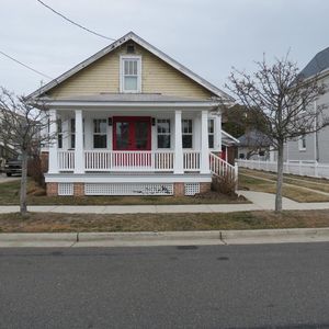 233 E 5th Ave, North Wildwood, NJ, 08260