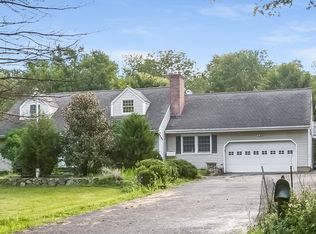 14 Mountain View Ln, Warren, NJ 07059